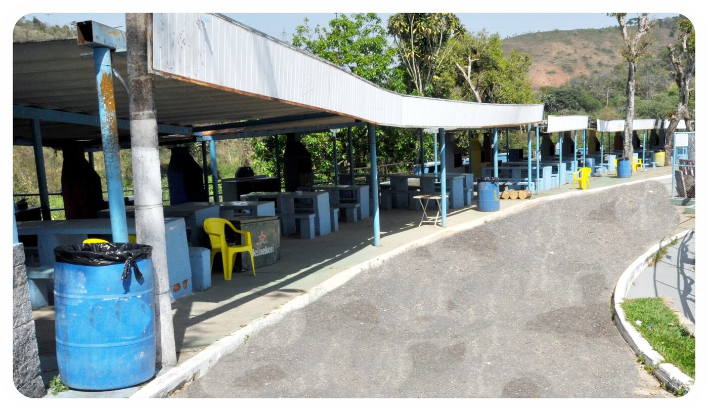Área de churrasqueiras da Sede Campestre ASE-JF